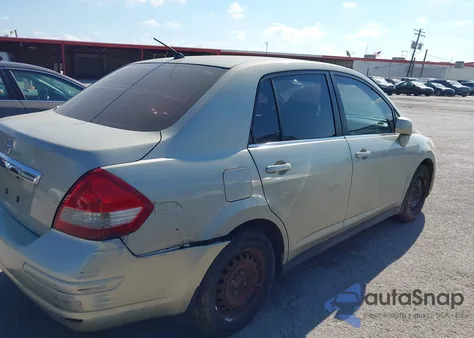 2008 Nissan Versa 1.8S из США, поврежденный, VIN 3N1BC11E08L433271